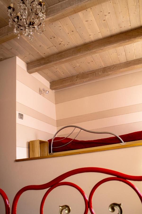 Casa Taro Bed & Breakfast Marsaglia  ภายนอก รูปภาพ