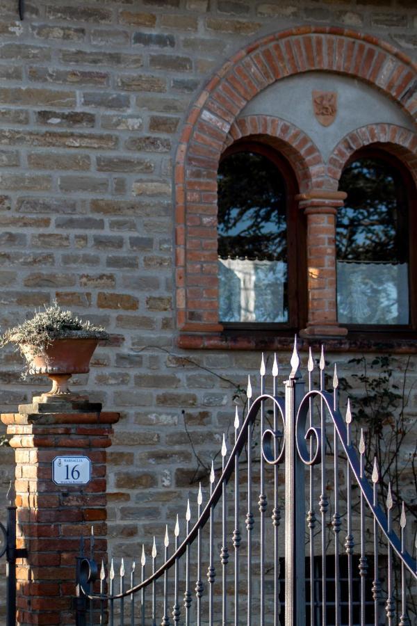 Casa Taro Bed & Breakfast Marsaglia  ภายนอก รูปภาพ