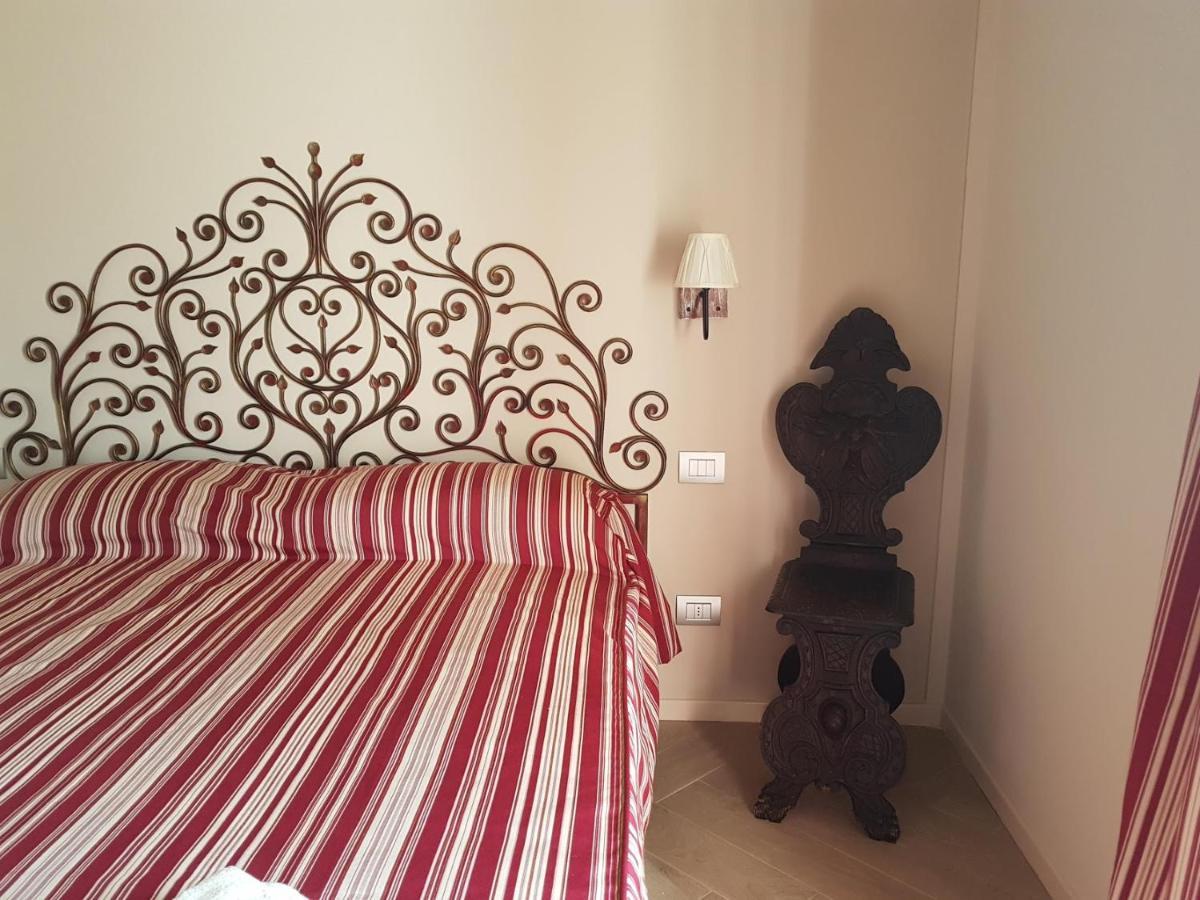 Casa Taro Bed & Breakfast Marsaglia  ภายนอก รูปภาพ