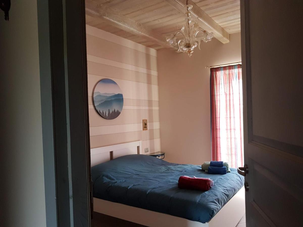 Casa Taro Bed & Breakfast Marsaglia  ภายนอก รูปภาพ